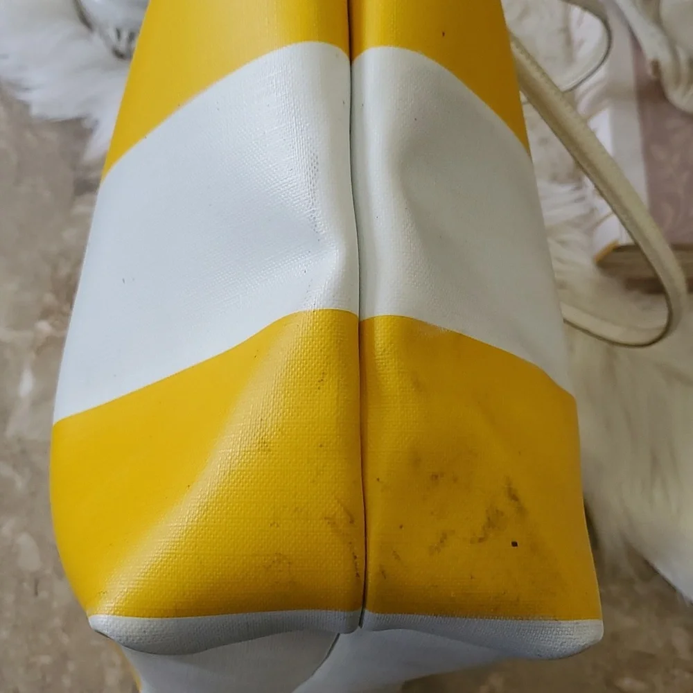 Coach sunburst yellow white stripe shoulder bag - Picture 6 of 16